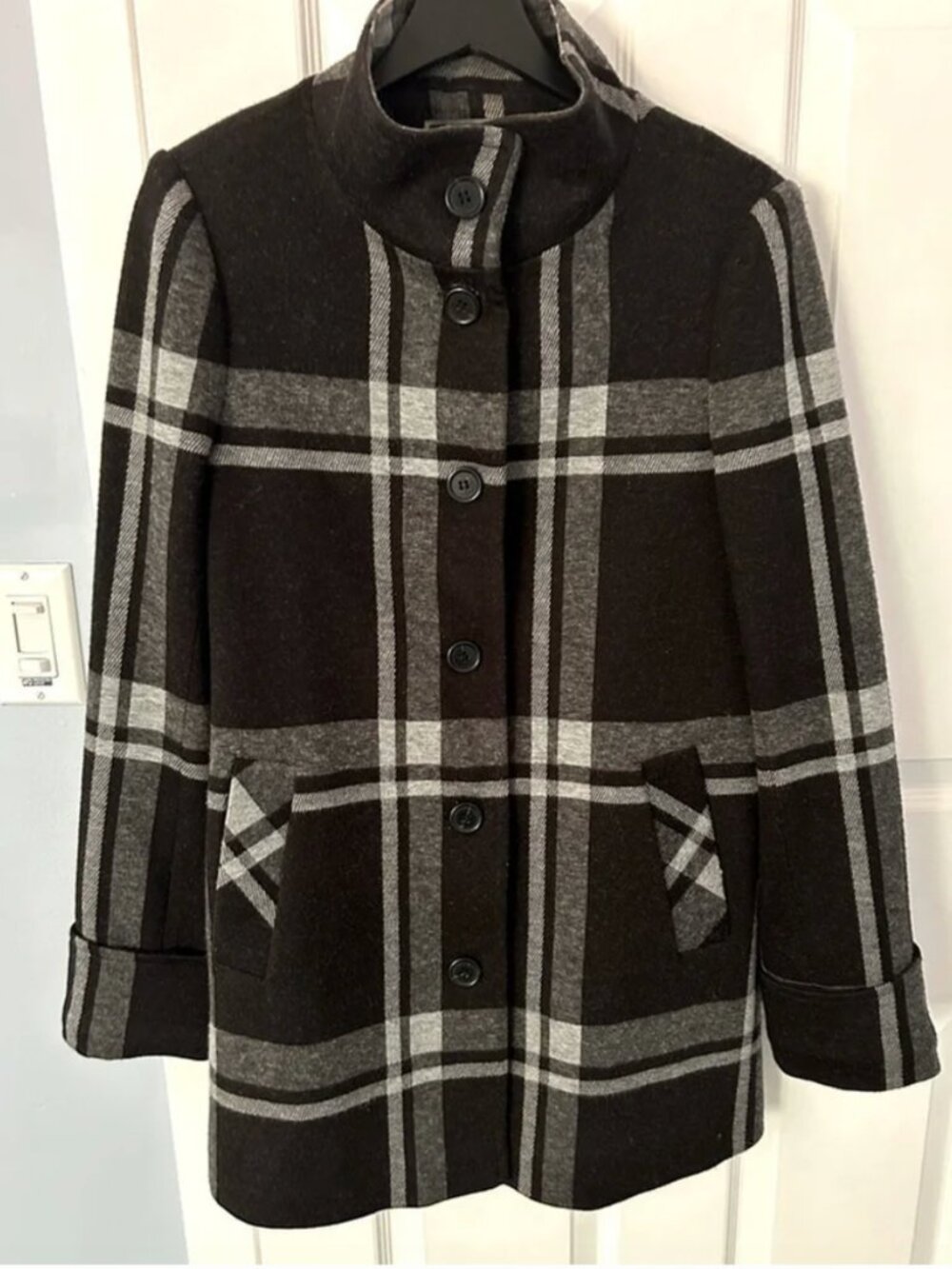 Le Château Wool Blend Plaid Coat Made in Canada Size S Winter Jacket